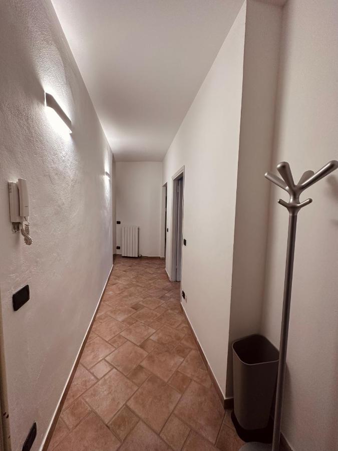 La Casa Del Corso Daire Arona Dış mekan fotoğraf