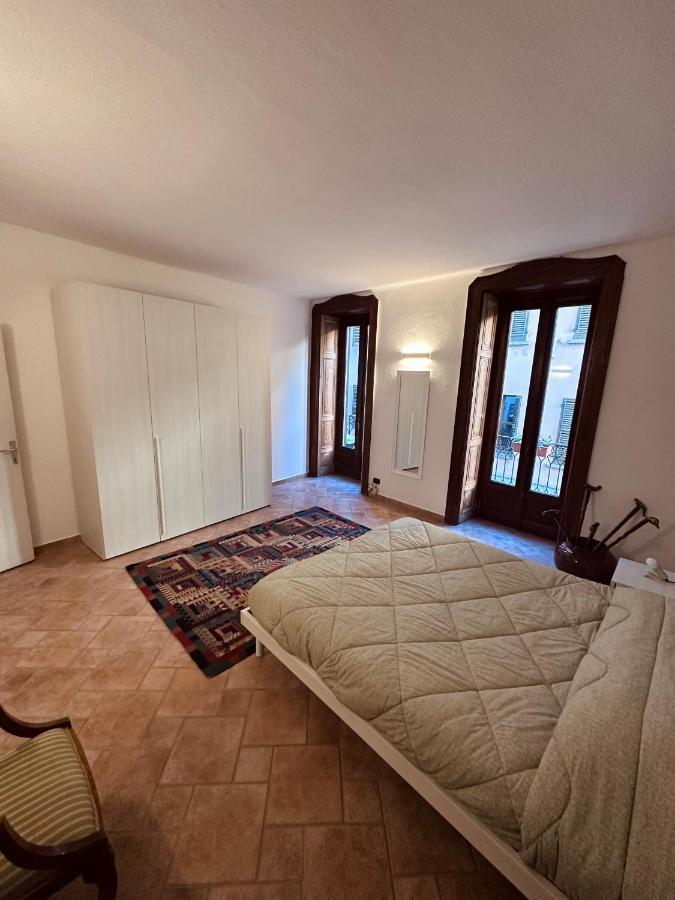 La Casa Del Corso Daire Arona Dış mekan fotoğraf